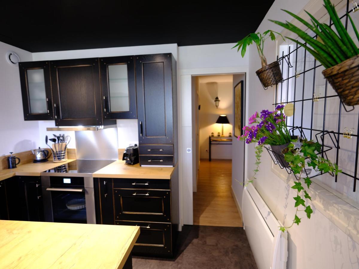Апартаменты Le Floreal, Great Quiet Appt In Very Town Center Тур Экстерьер фото